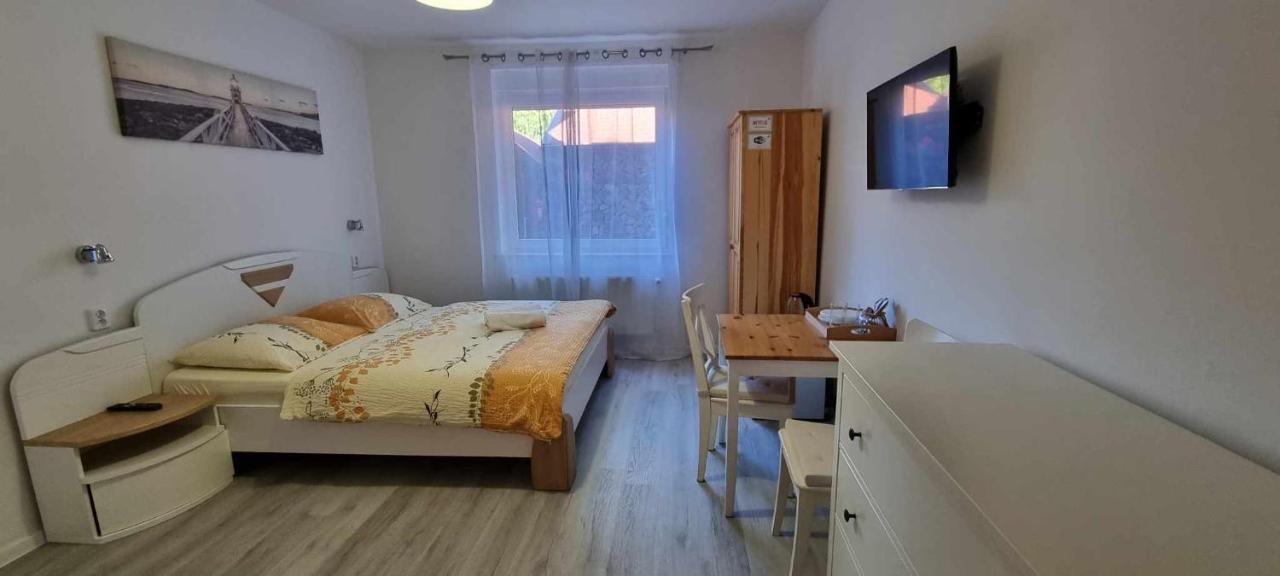 Ferienwohnung Pod Zaglami Pobierowo Exterior foto